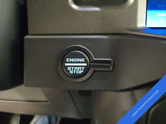 New 2026 Oxford White Ford Badlands® image 36