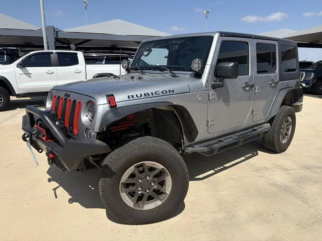 Used 2014 Gray Jeep Unlimited Rubicon image 2