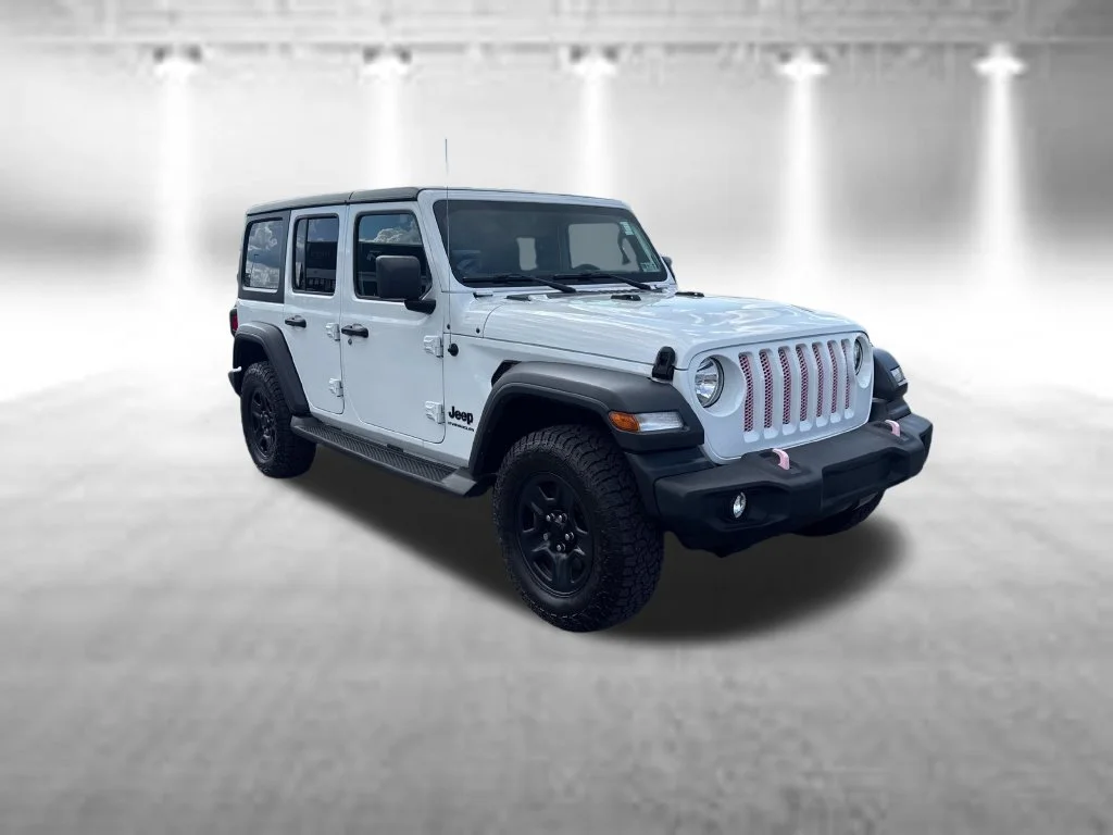 Used 2023 White Jeep Sport image 3