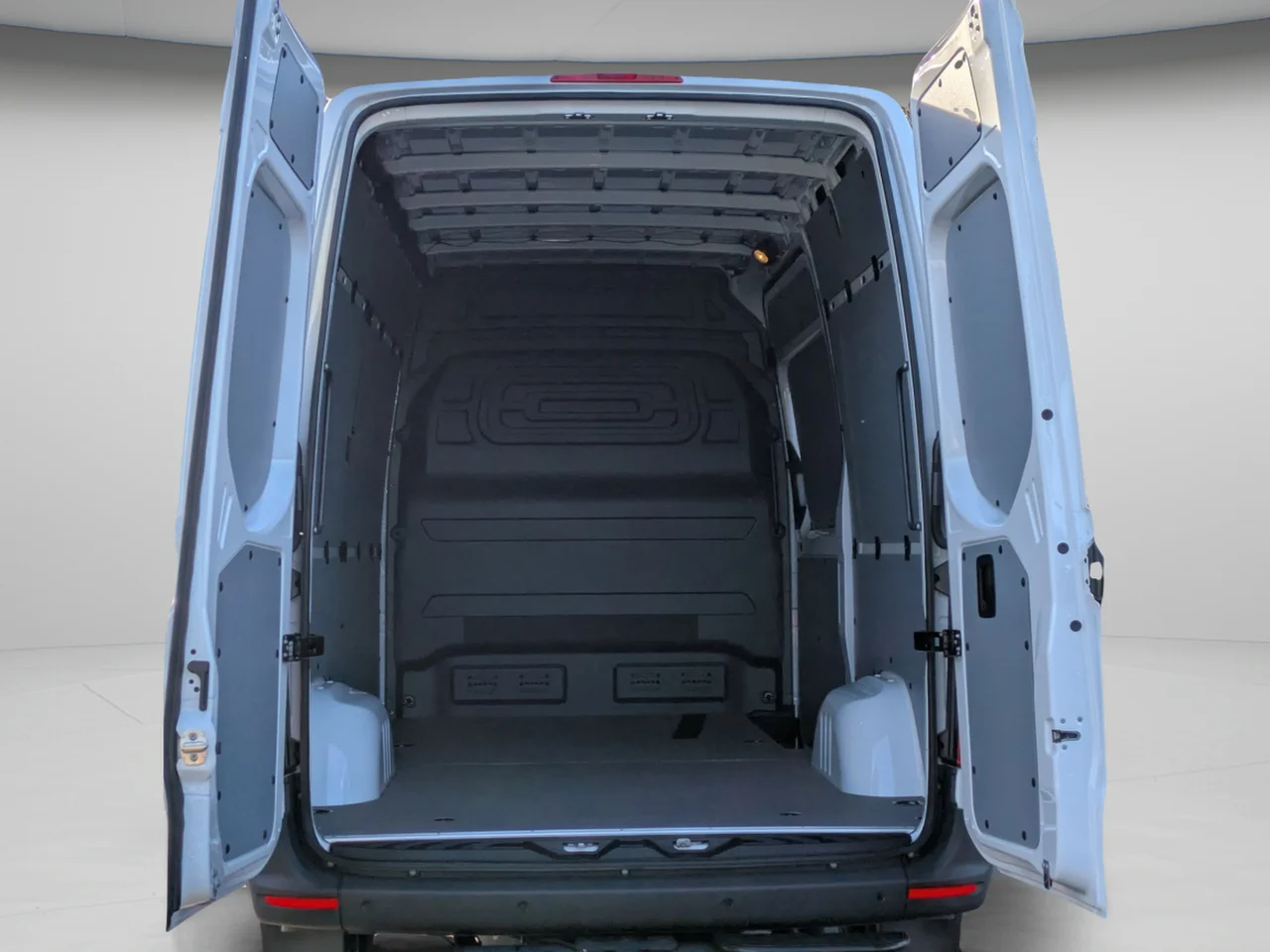 New 2026  Mercedes-Benz Cargo 144 WB image 8