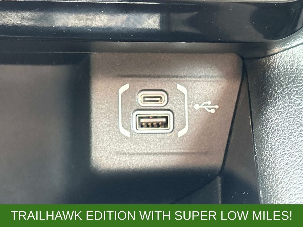 Used 2022 Gray Jeep Trailhawk image 25