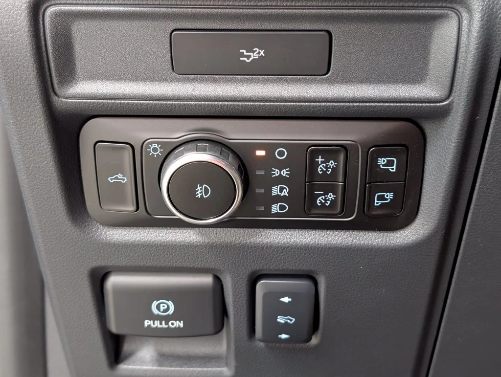 New 2026 Carbonized Gray Metallic Ford Lariat® image 14