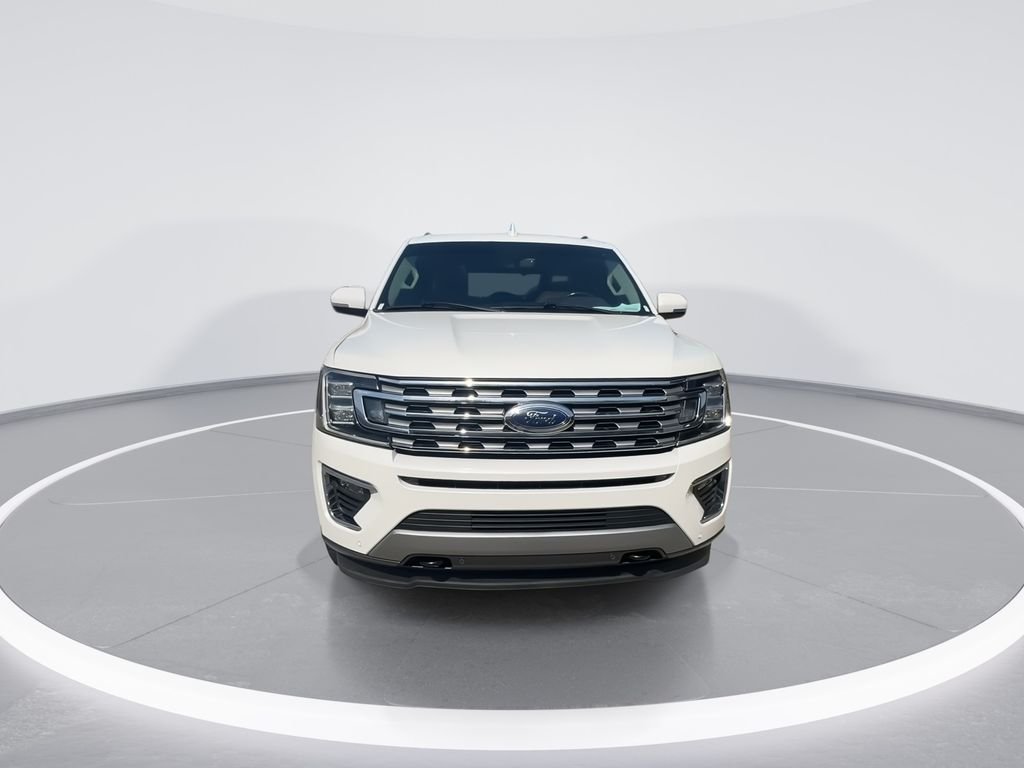 Used 2020 White Ford Limited image 3