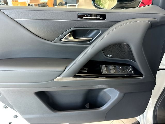 2026 Lexus LX 700h Luxury - Photo 12