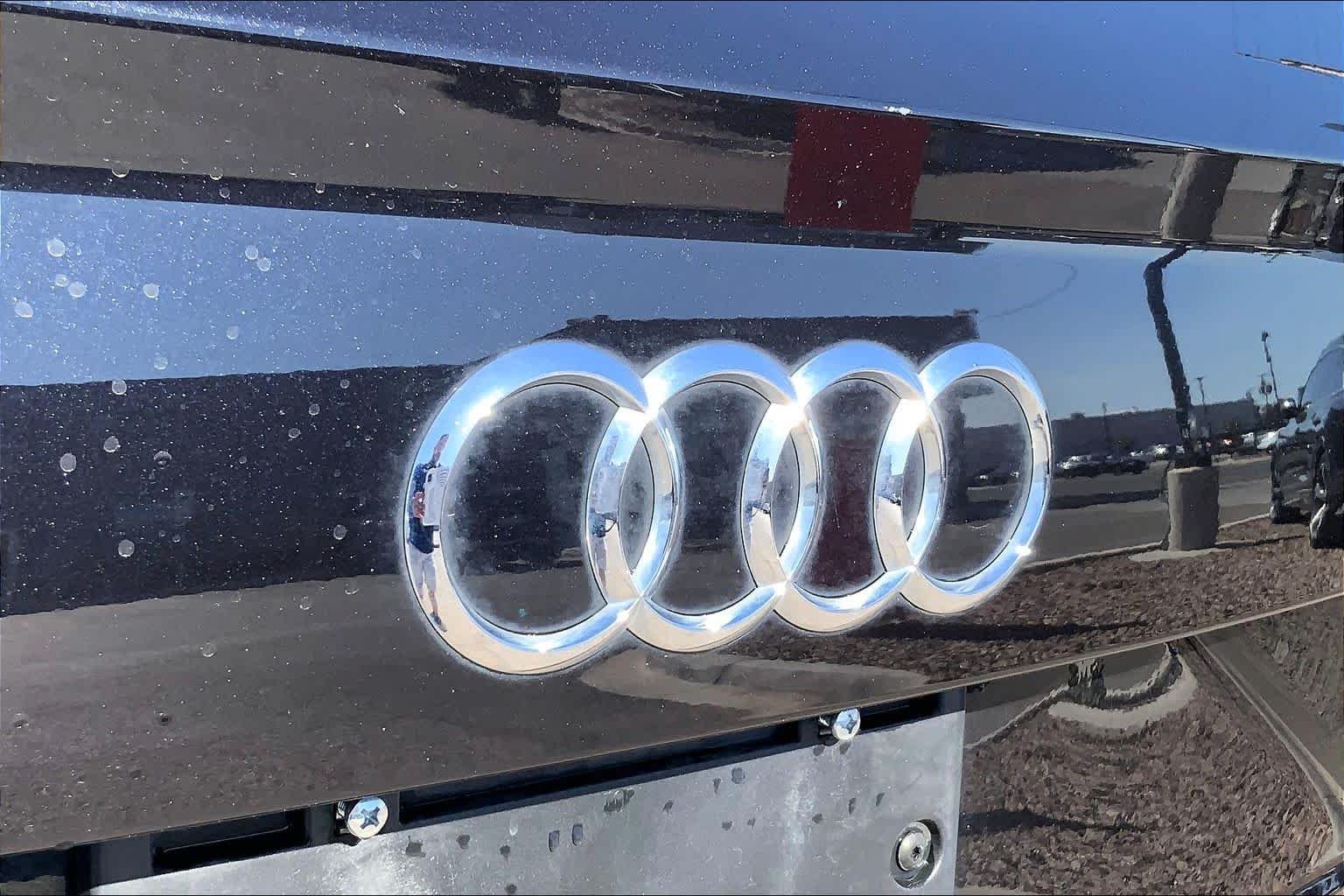 Used 2019 Orca Black Metallic Audi Premium Plus image 31
