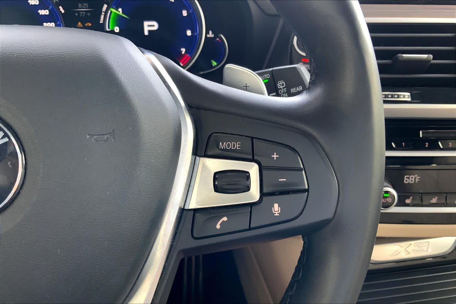 Used 2019 Alpine White BMW sDrive30i image 25