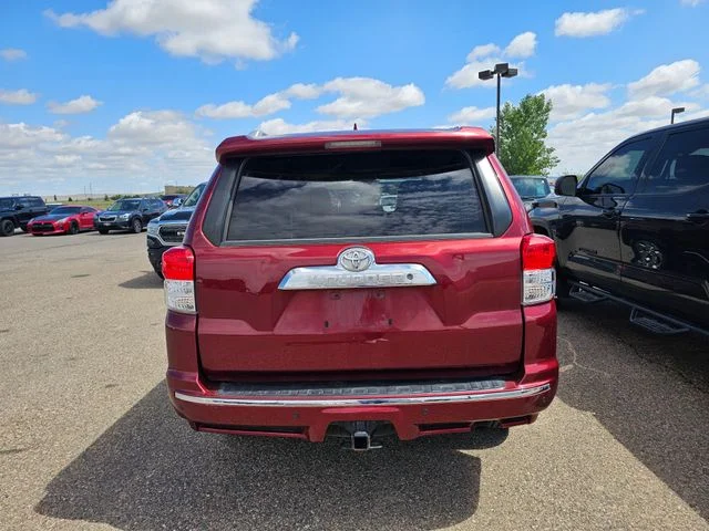 Used 2013 Salsa Red Pearl Toyota SR5 image 6