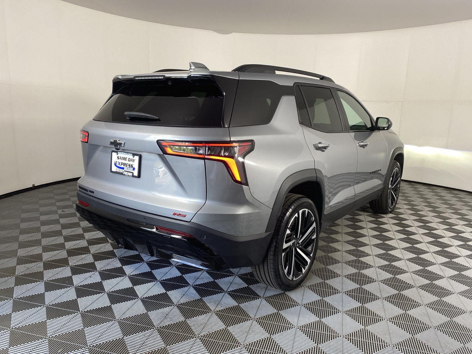 Used 2026 Sterling Gray Metallic Chevrolet AWD RS image 9