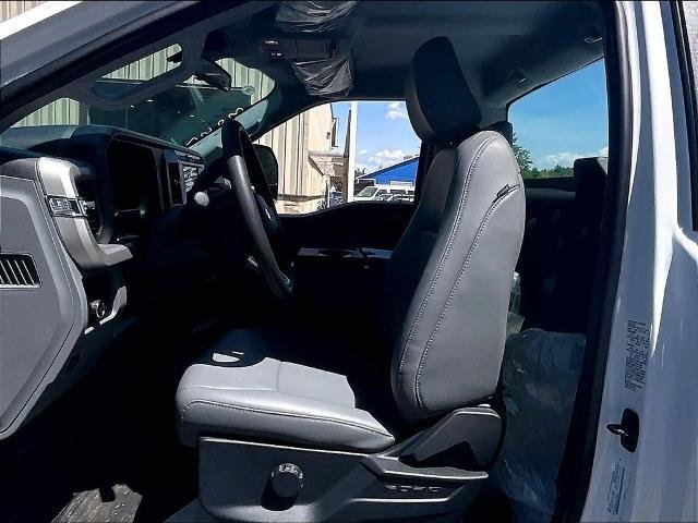 New 2026 Oxford White Ford XL image 26