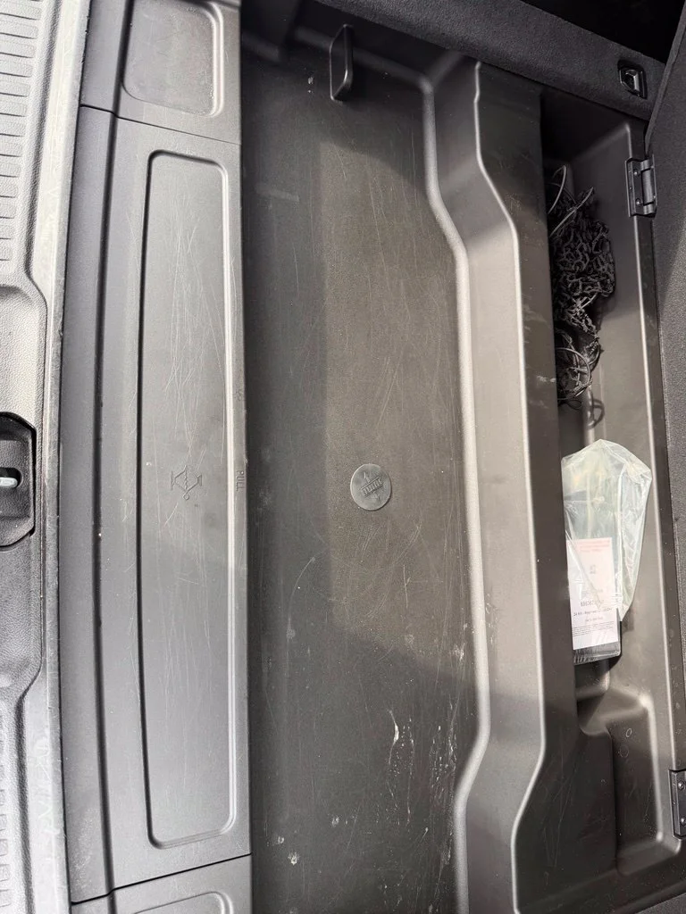 Used 2024 Black Jeep Series II image 16