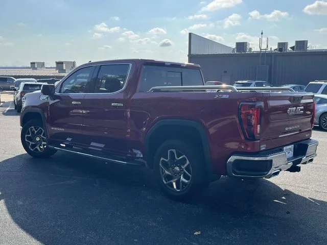 Used 2022 Cayenne Red Tintcoat GMC SLT image 7