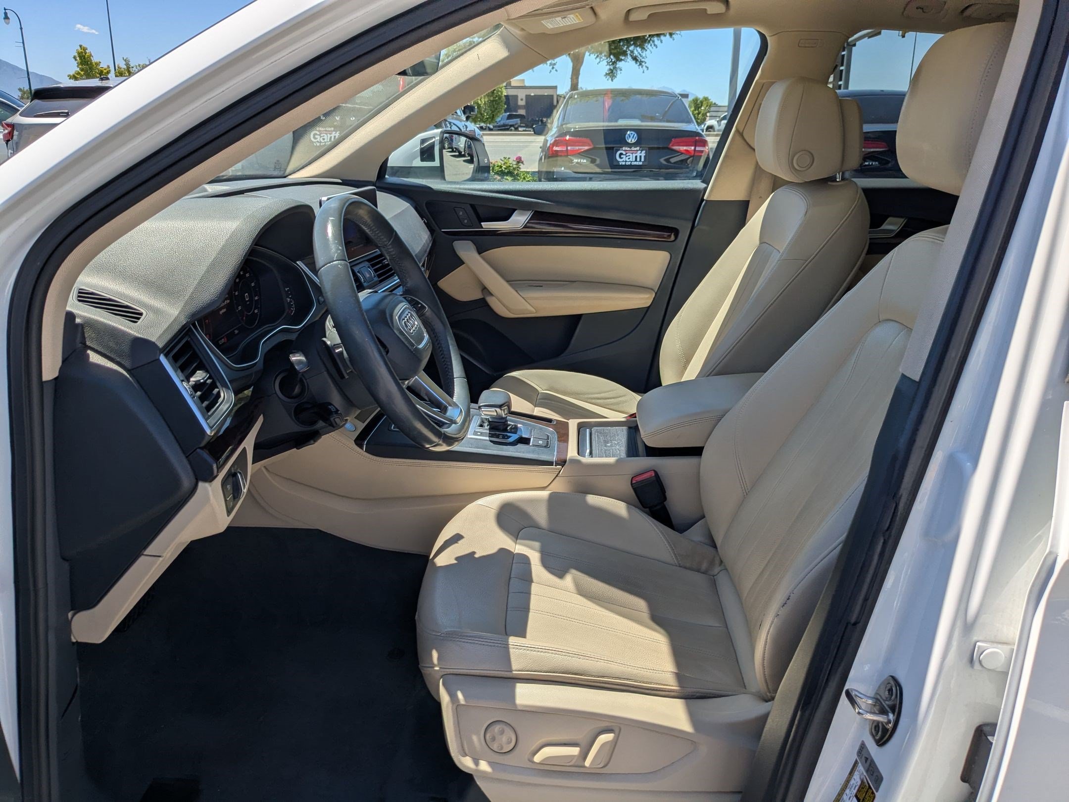 Used 2019 Ibis White Audi Premium Plus image 14