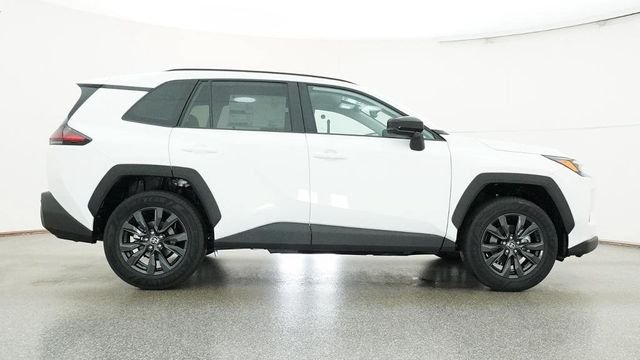 New 2026 Ice Cap Toyota XLE Premium image 13