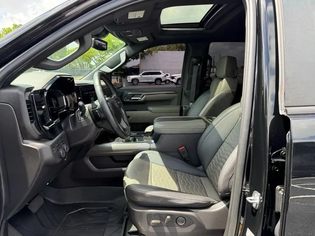 Used 2024 Black Chevrolet ZR2 image 10