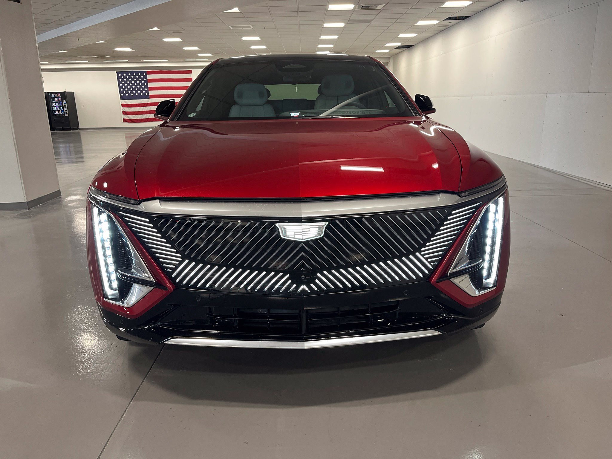 Used 2024 Cadillac LYRIQ Luxury 2 with VIN 1GYKPRRL4RZ127424 for sale in Henderson, NV