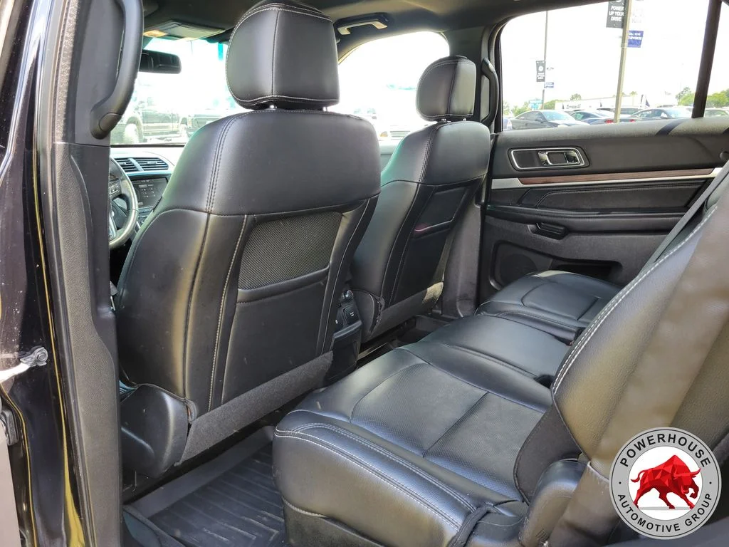 Used 2016 Black Ford Limited image 15
