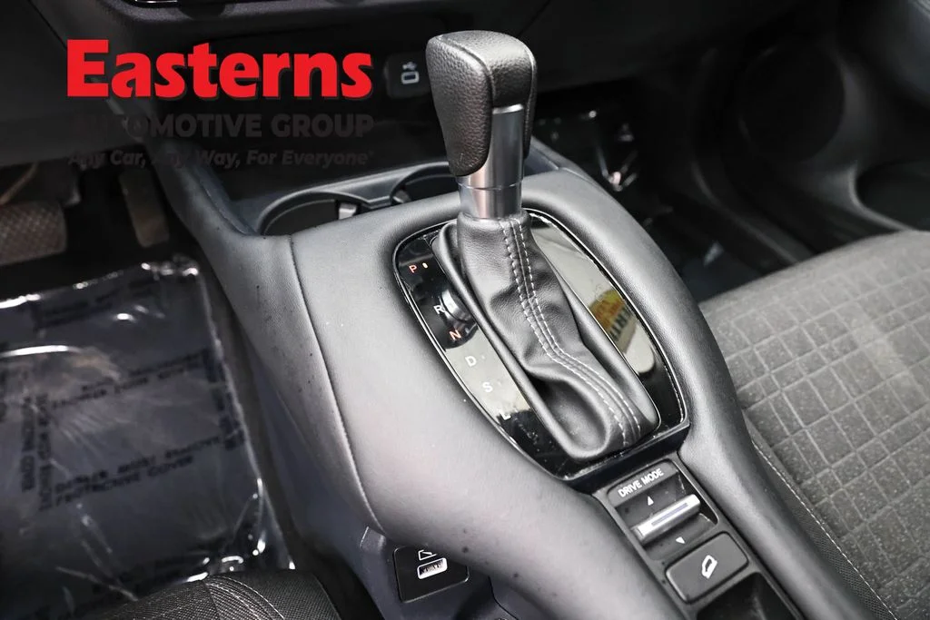 Used 2023 Black Honda LX image 13
