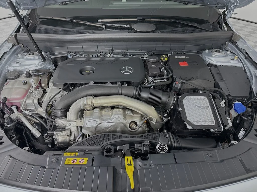 2025 Mercedes-Benz GLB Base - Photo 32