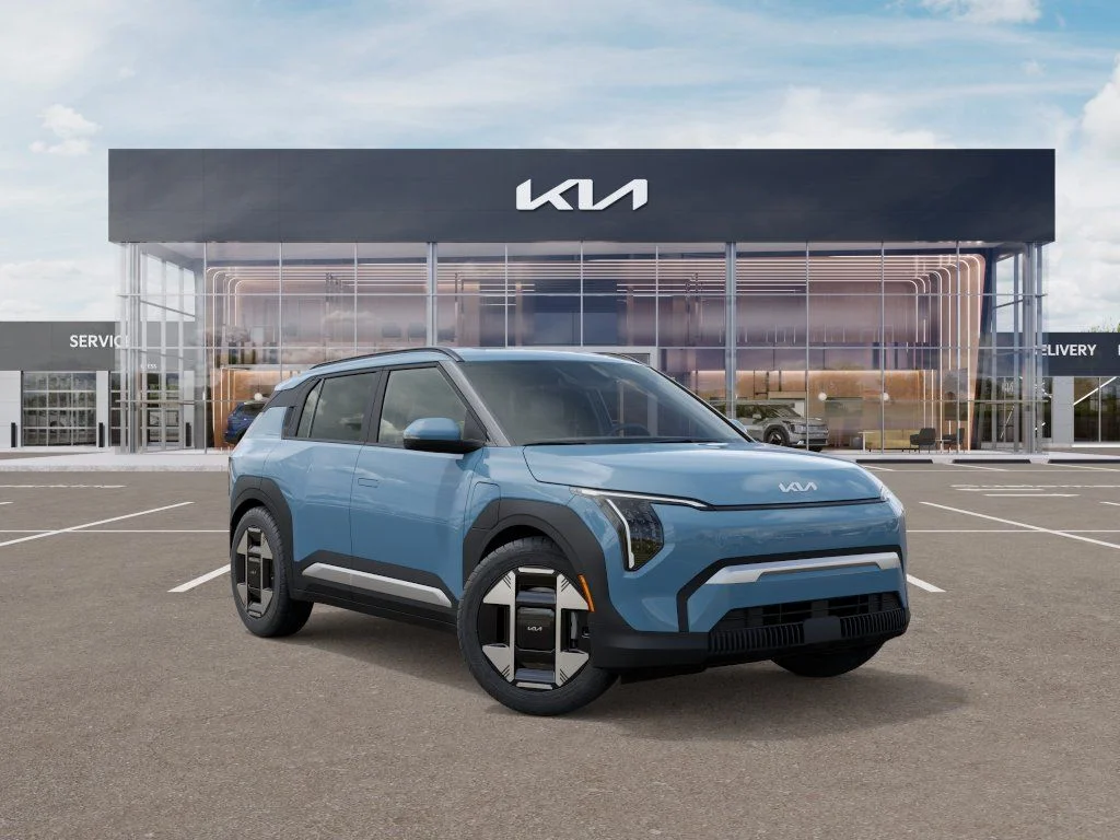 New 2027 Frost Blue Kia  image 8