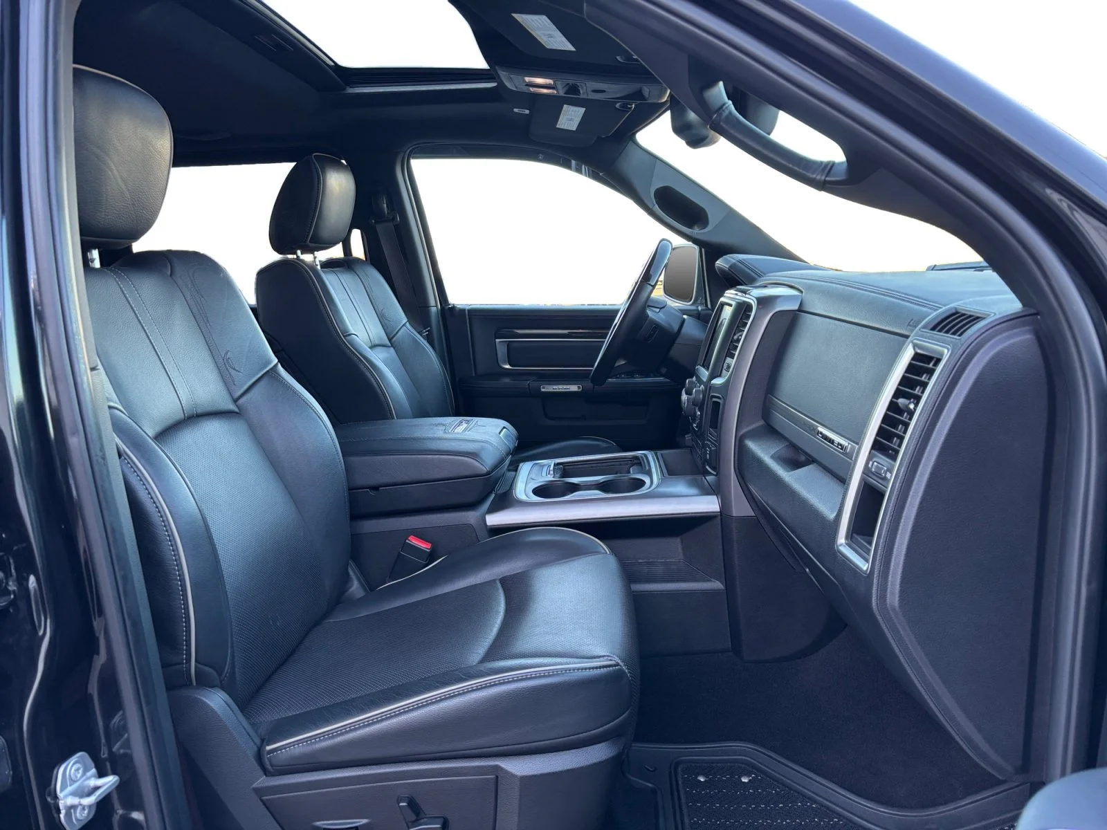 Certified Used 2018 Black Ram Limited image 17