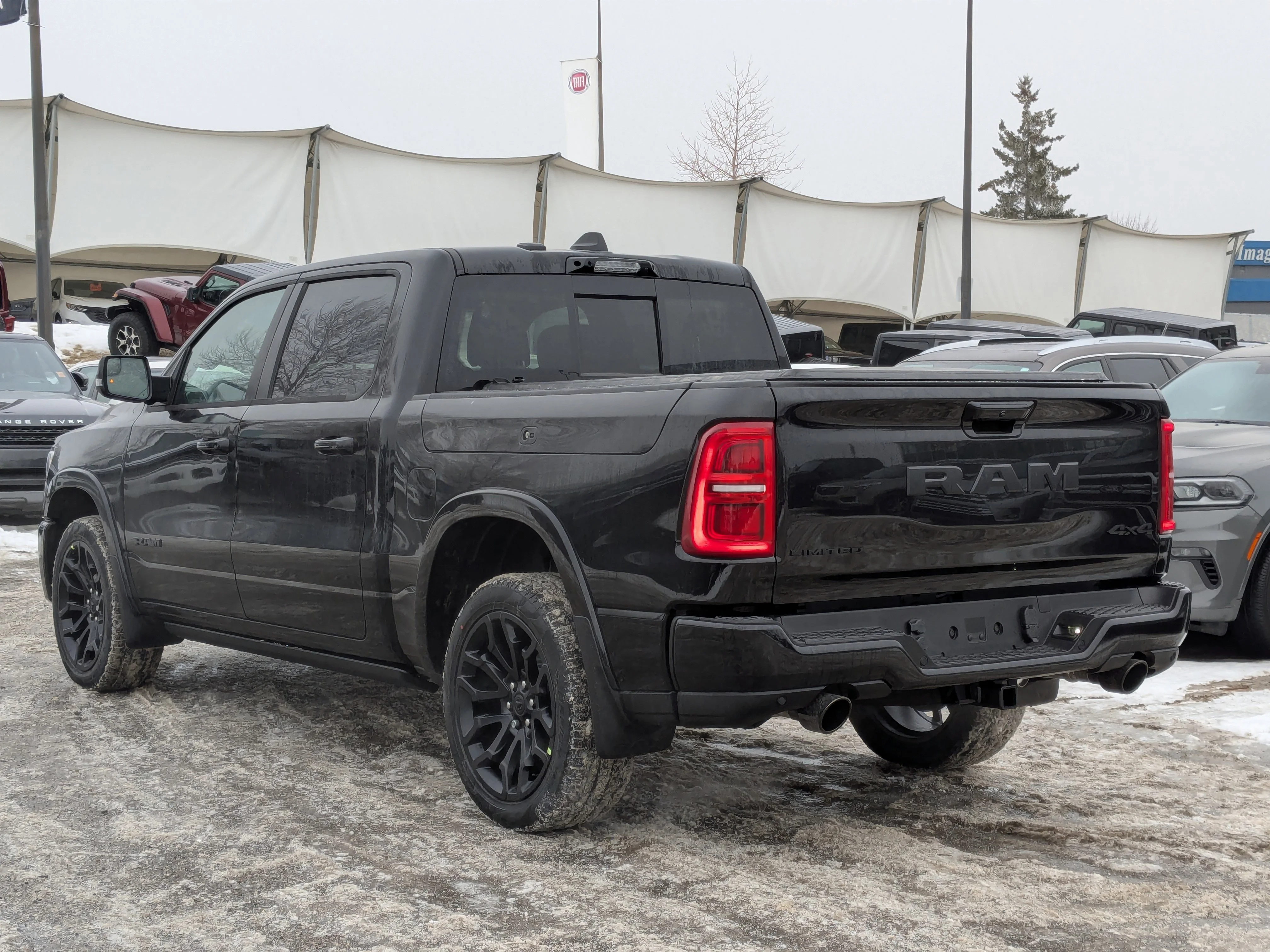 New 2026 Black RAM Limited - PANO SUNROOF - HEADS UP DISPLAY - RAMBOX CARGO - NIGHT EDITION & TONS MORE! image 6