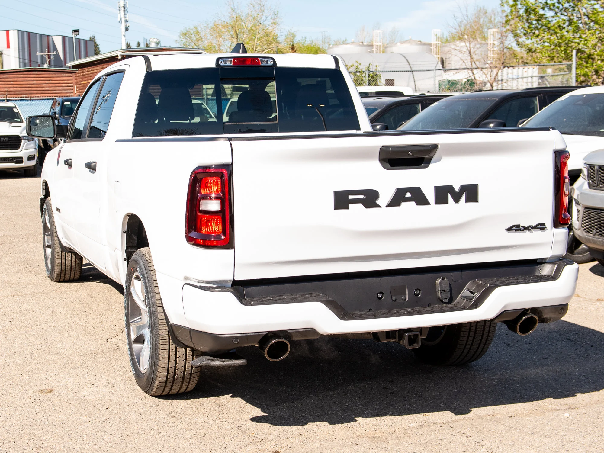 New 2026 White RAM Express* image 3