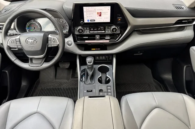 Certified Used 2026 Beige Toyota XLE image 38