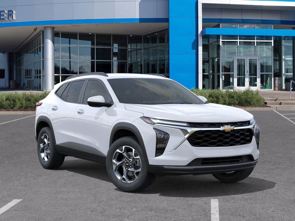 2026 Chevrolet Trax LT - Photo 7