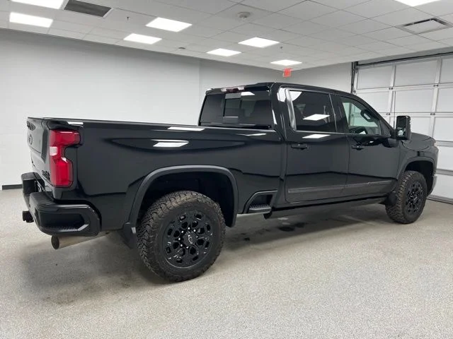 Used 2024 Black Chevrolet High Country image 11