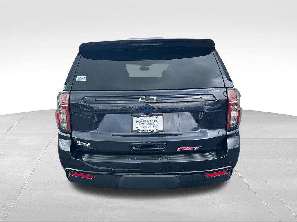 Used 2024 Gray Chevrolet RST image 4
