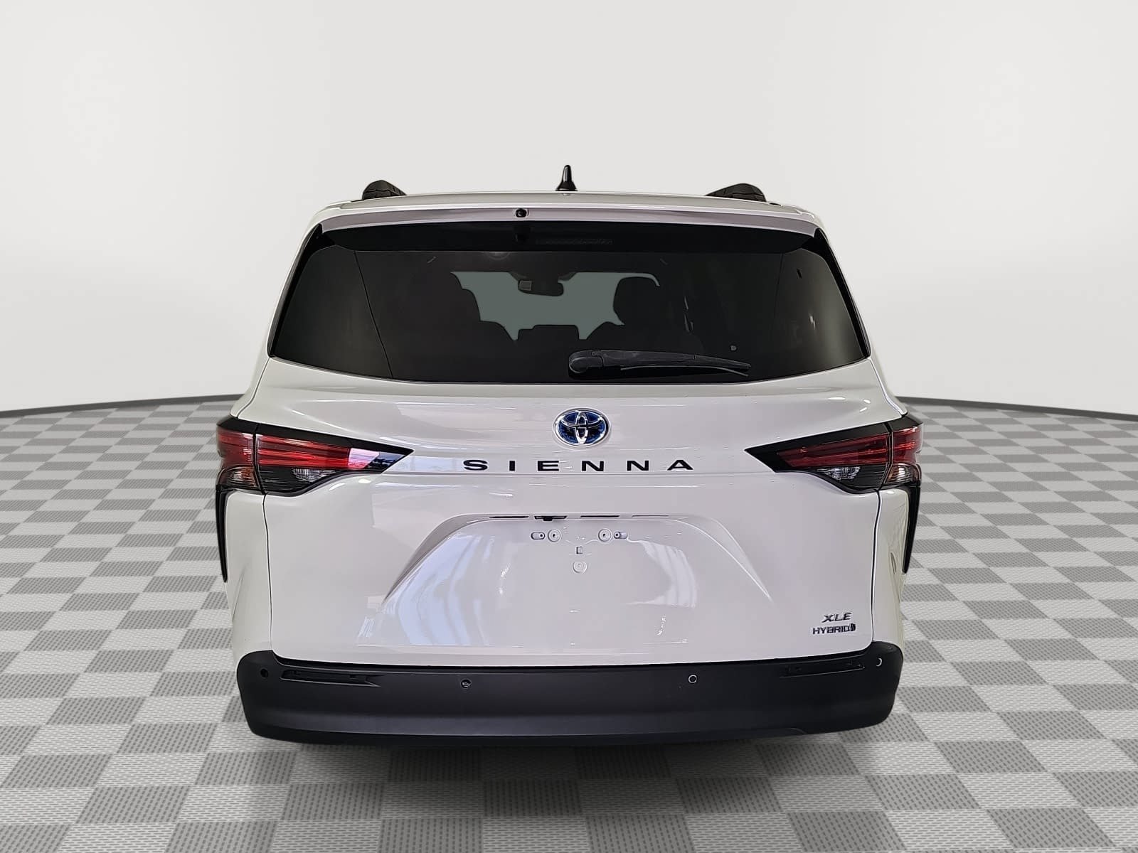 Used 2022 Beige Toyota XLE image 7