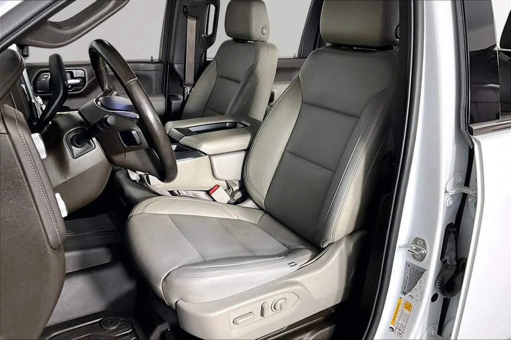 Certified Used 2022 Summit White GMC SLE image 19