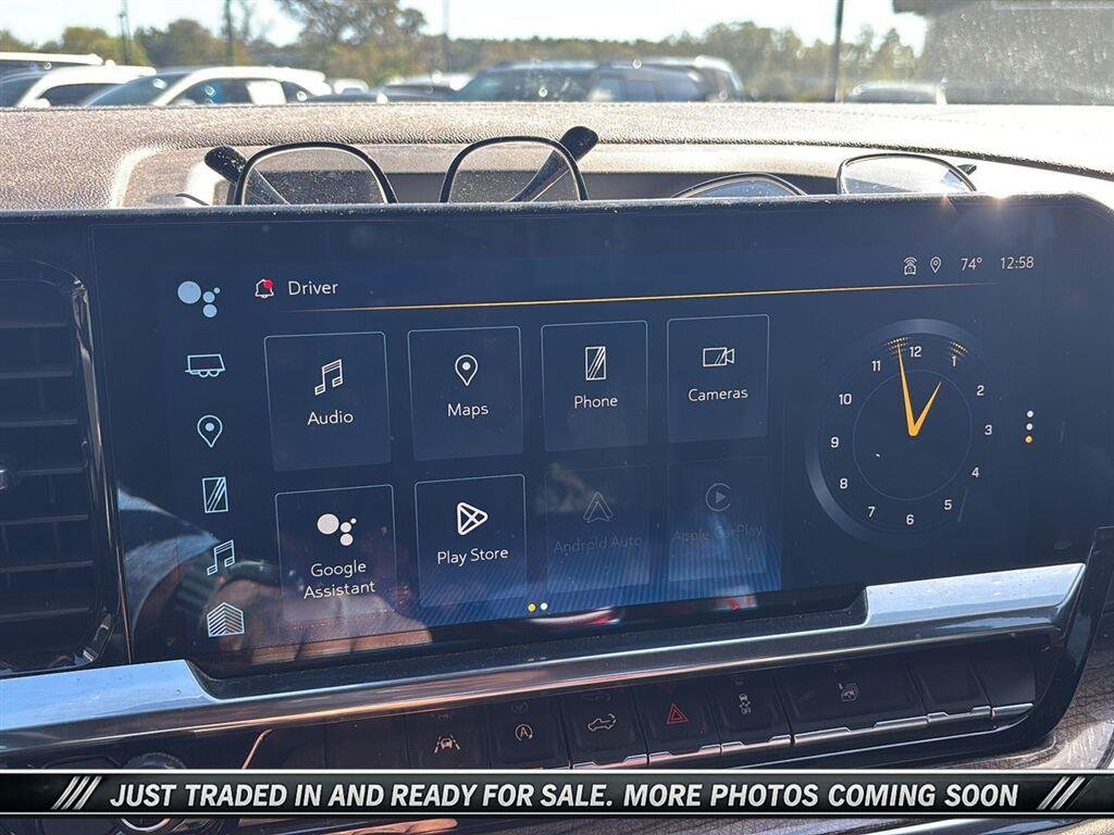 Used 2023 SUMMIT WHITE Chevrolet RST image 5