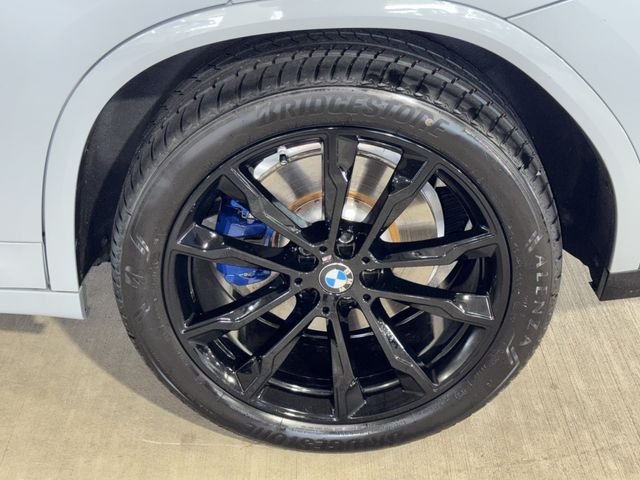 Used 2024 Brooklyn Grey Metallic BMW M40i image 36