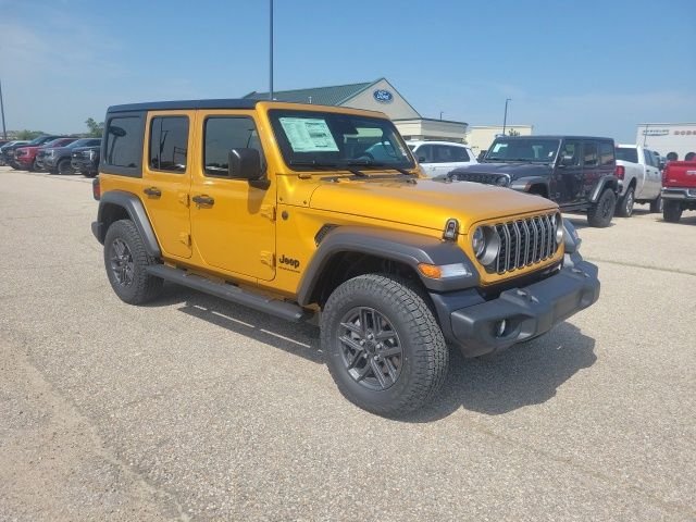 New 2026 Goldilocks Exterior Paint Jeep Sport S image 20