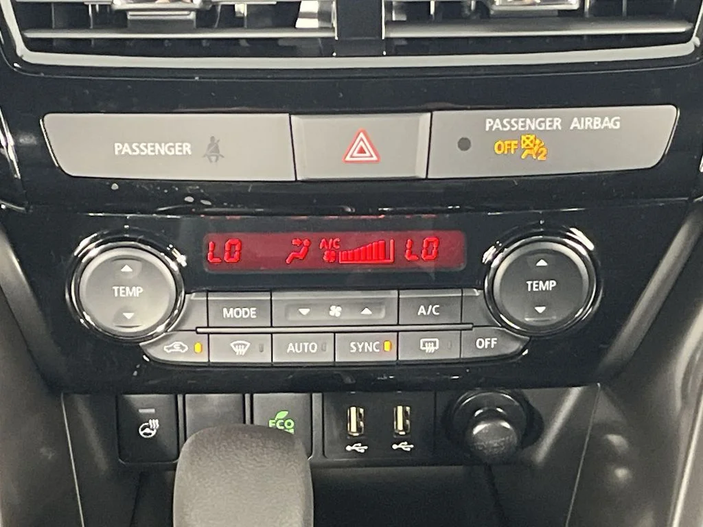 New 2025 White Mitsubishi BLACK EDITION 1.5T S-AWC image 20