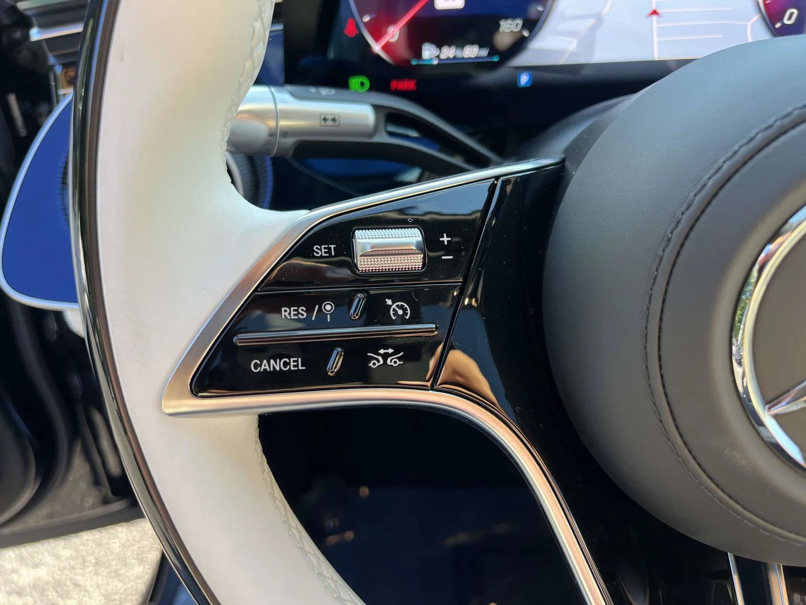 New 2027 Obsidian Black Metallic Mercedes-Benz S 580 4MATIC® Sedan image 21