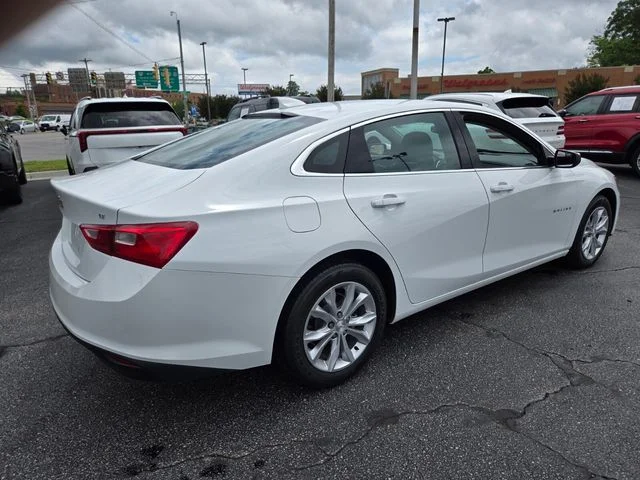 Used 2023 White Chevrolet LT image 8