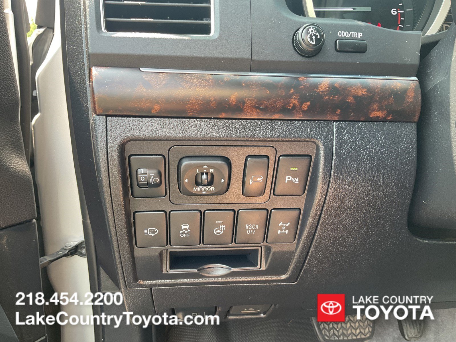 Used 2014 Silver Toyota Base image 35