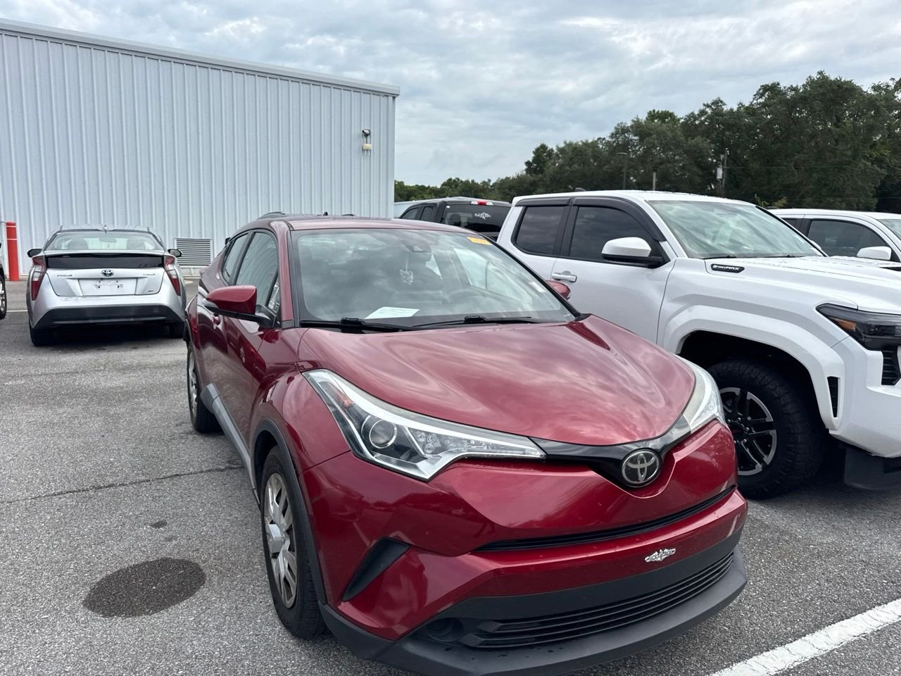 Used 2019 Red Toyota LE image 3