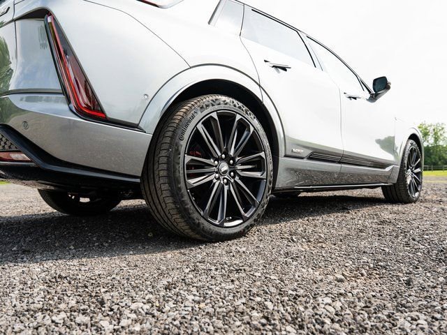 2026 Cadillac LYRIQ V Premium - Photo 46