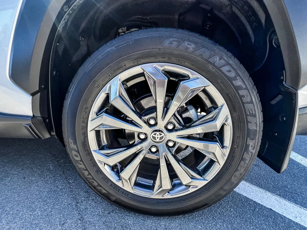 Certified Used 2024 Silver Toyota XLE Premium image 9