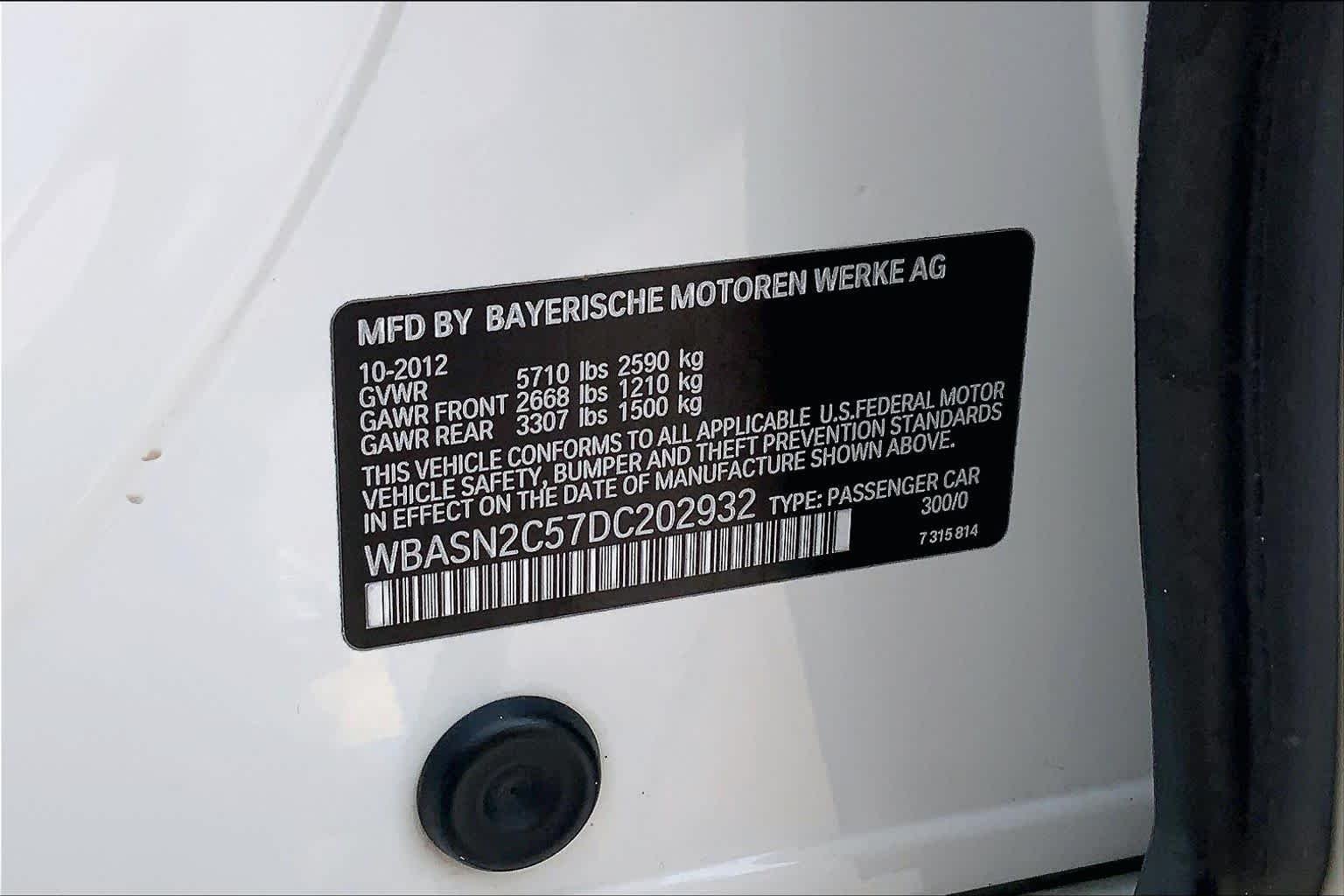 Used 2013 Alpine White BMW 535i image 35