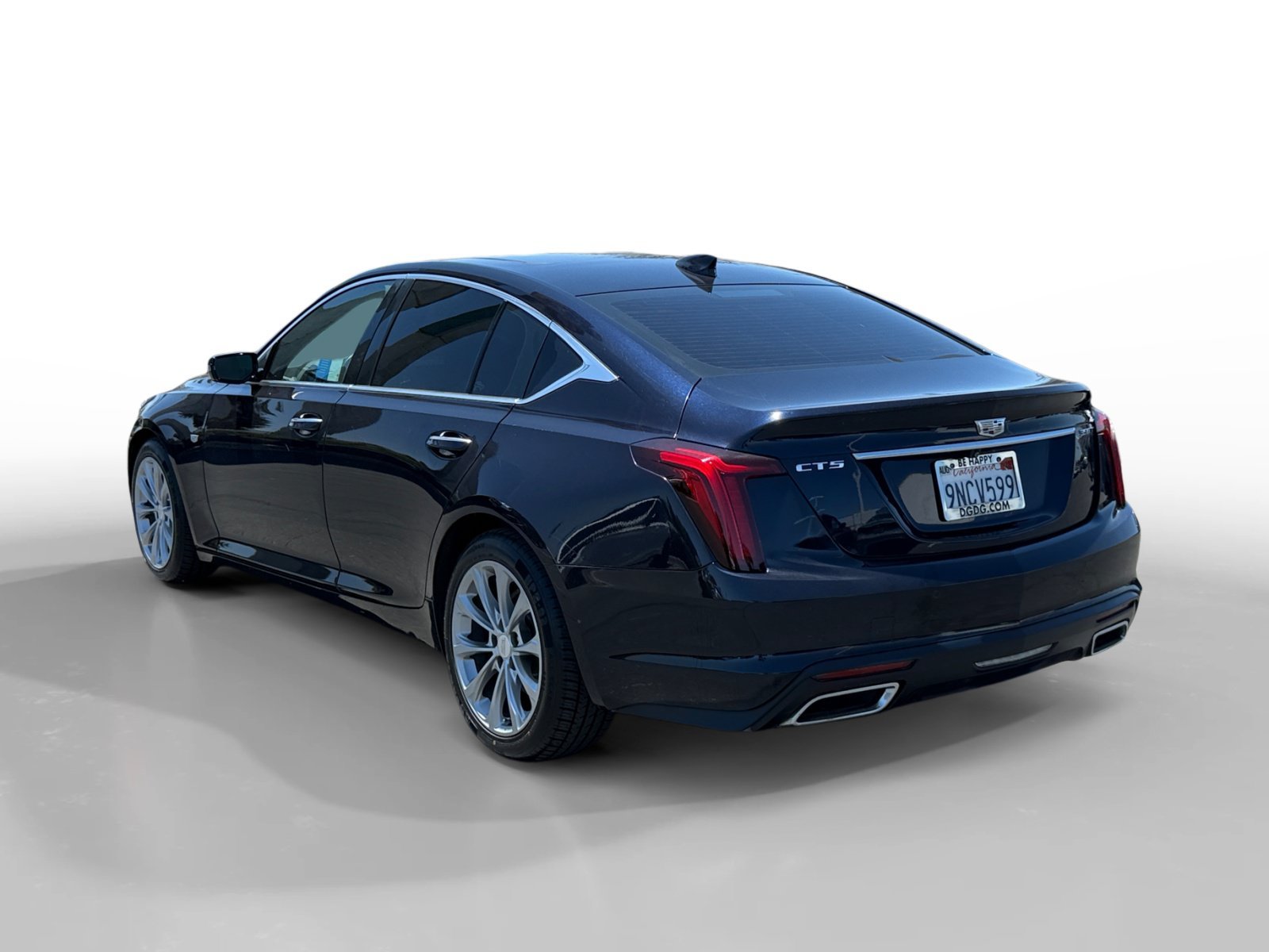 Used 2020 Dark Moon Metallic Cadillac Premium Luxury image 3