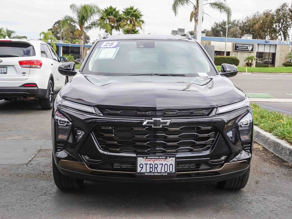 Used 2025 Black Chevrolet ACTIV image 2