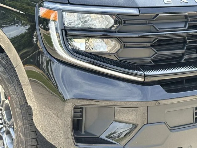New 2026 Agate Black Metallic Ford Active image 2