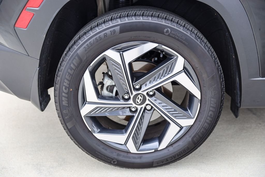 Certified Used 2024 Black Hyundai SEL Convenience image 7