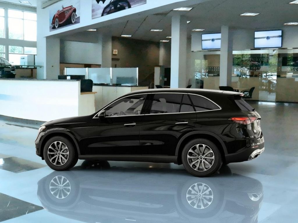 New 2026 Black Mercedes-Benz GLC 300 image 31