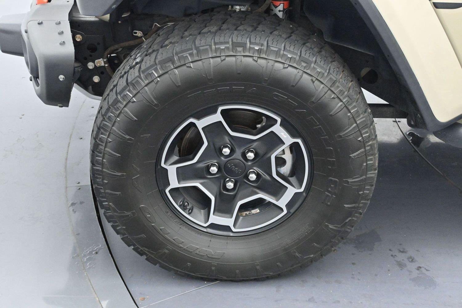 Used 2022 Limited Edition Gobi Clearcoat Jeep Mojave image 31