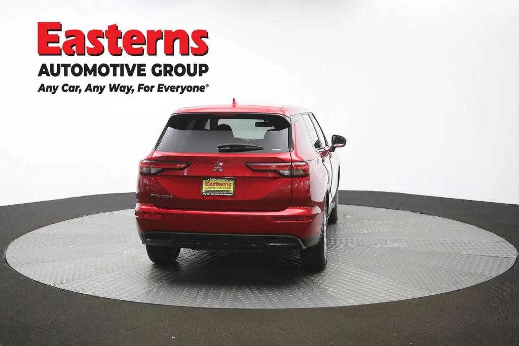 Used 2024 Red Mitsubishi ES image 36